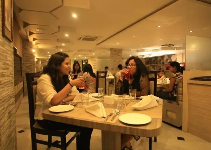 Hotel Mirage Regency 4*