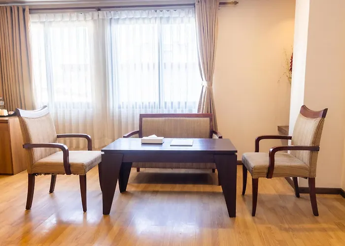 Mirage Regency Hotel