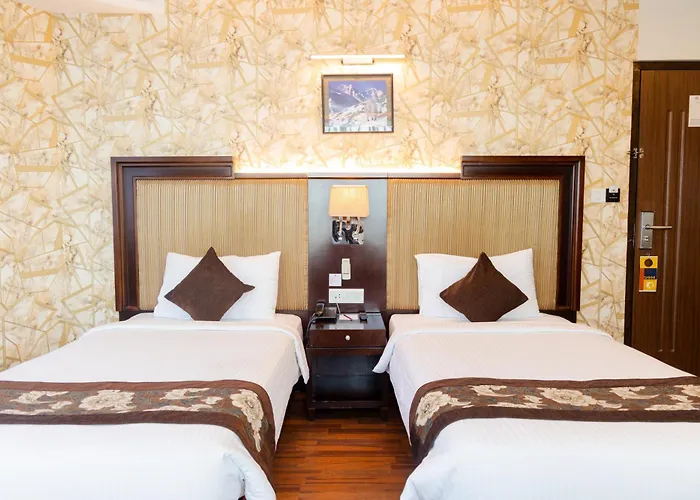 Mirage Regency Hotel 4*