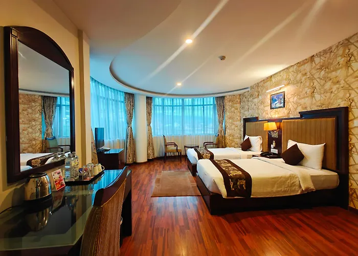 Hotel Mirage Regency 4*